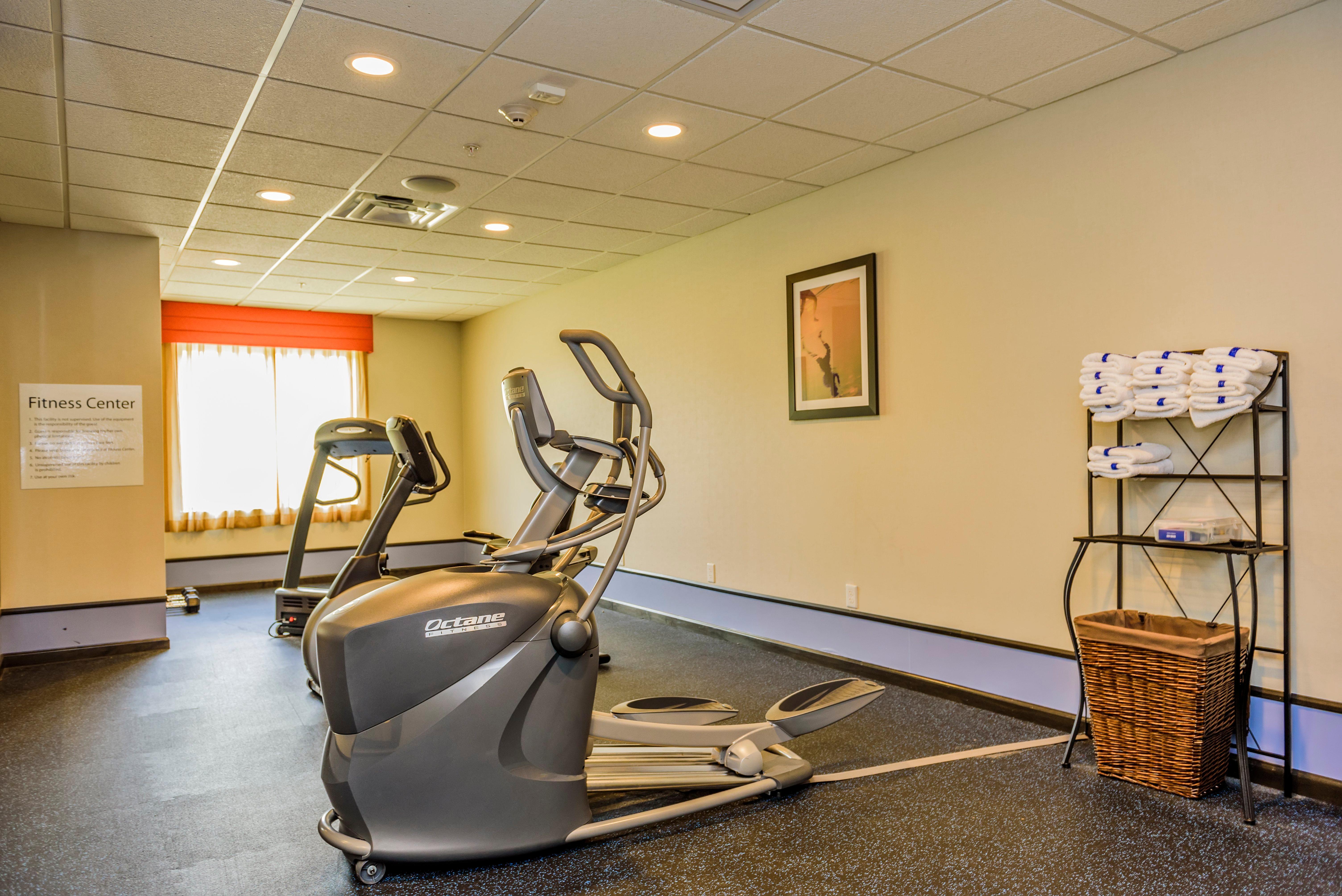 Holiday Inn Express And Suites - Bradford By Ihg Esterno foto