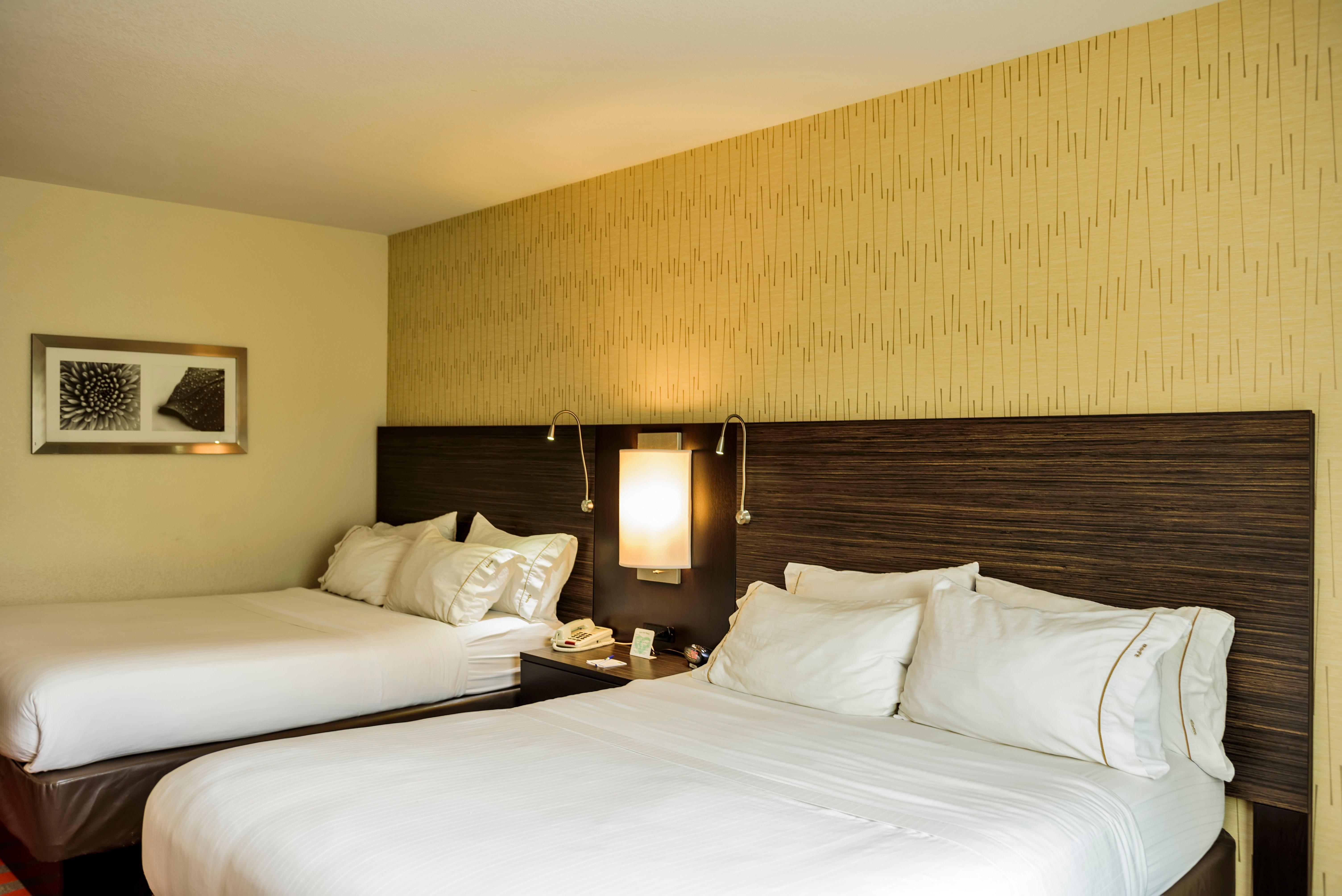 Holiday Inn Express And Suites - Bradford By Ihg Esterno foto
