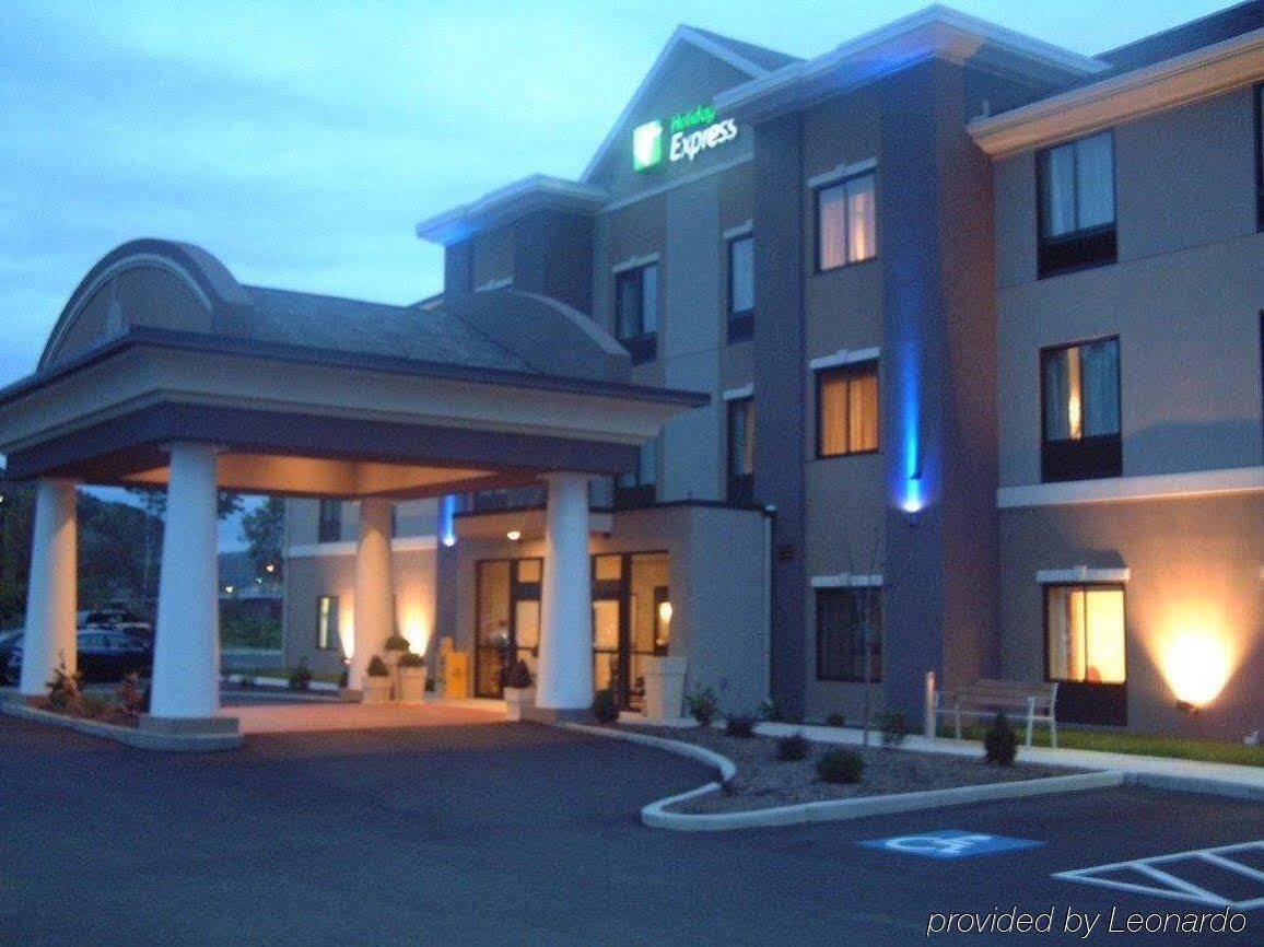 Holiday Inn Express And Suites - Bradford By Ihg Esterno foto